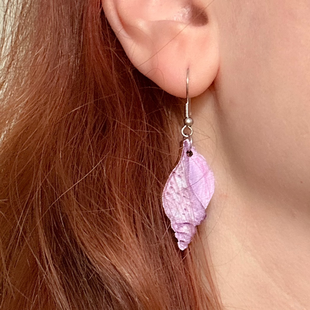 Kotilo, korvakoru koukulla