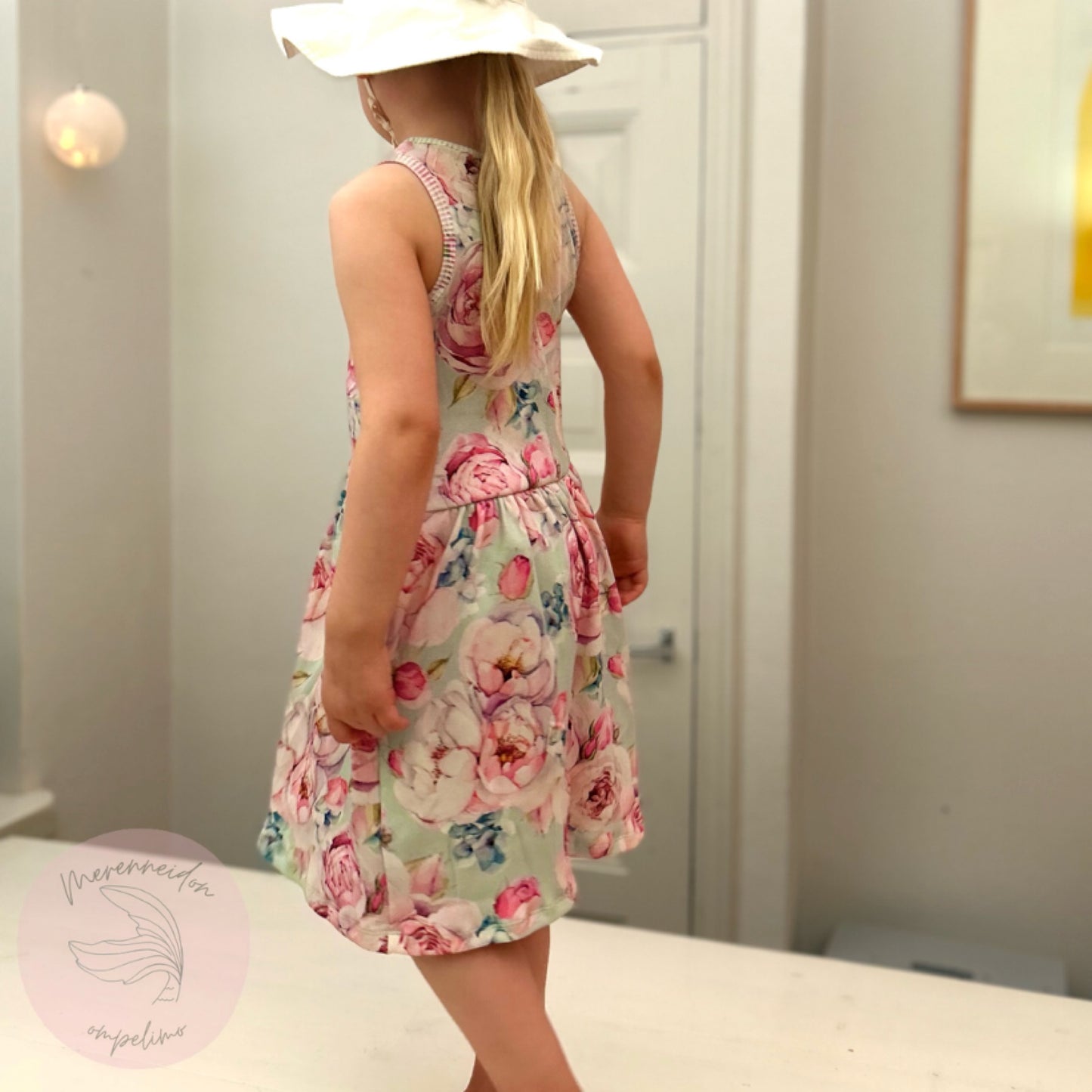 Ribbimekko, oma kangas