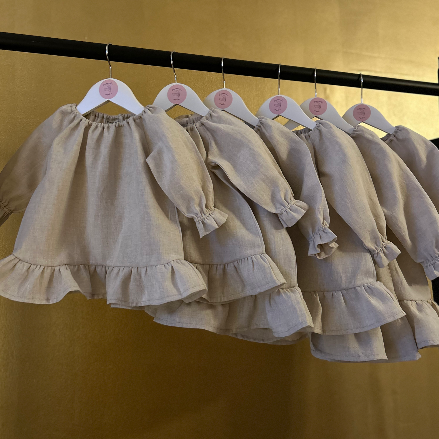 Minttu-mekot, vaalea kaura