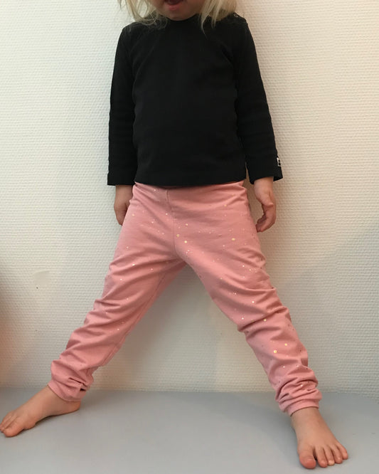 Collegehousut, oma kangas