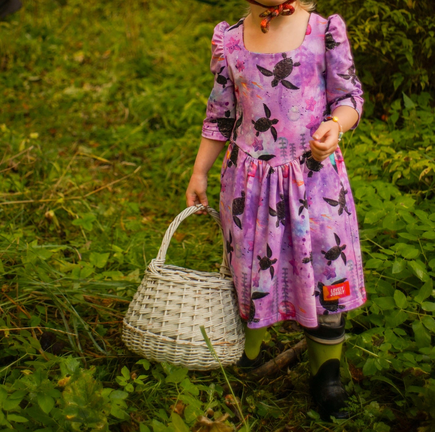 Kilpikonnien matkassa, liila -luomutrikoo