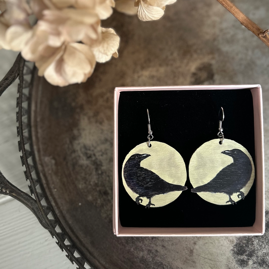 Korpit, korvakoru koukulla