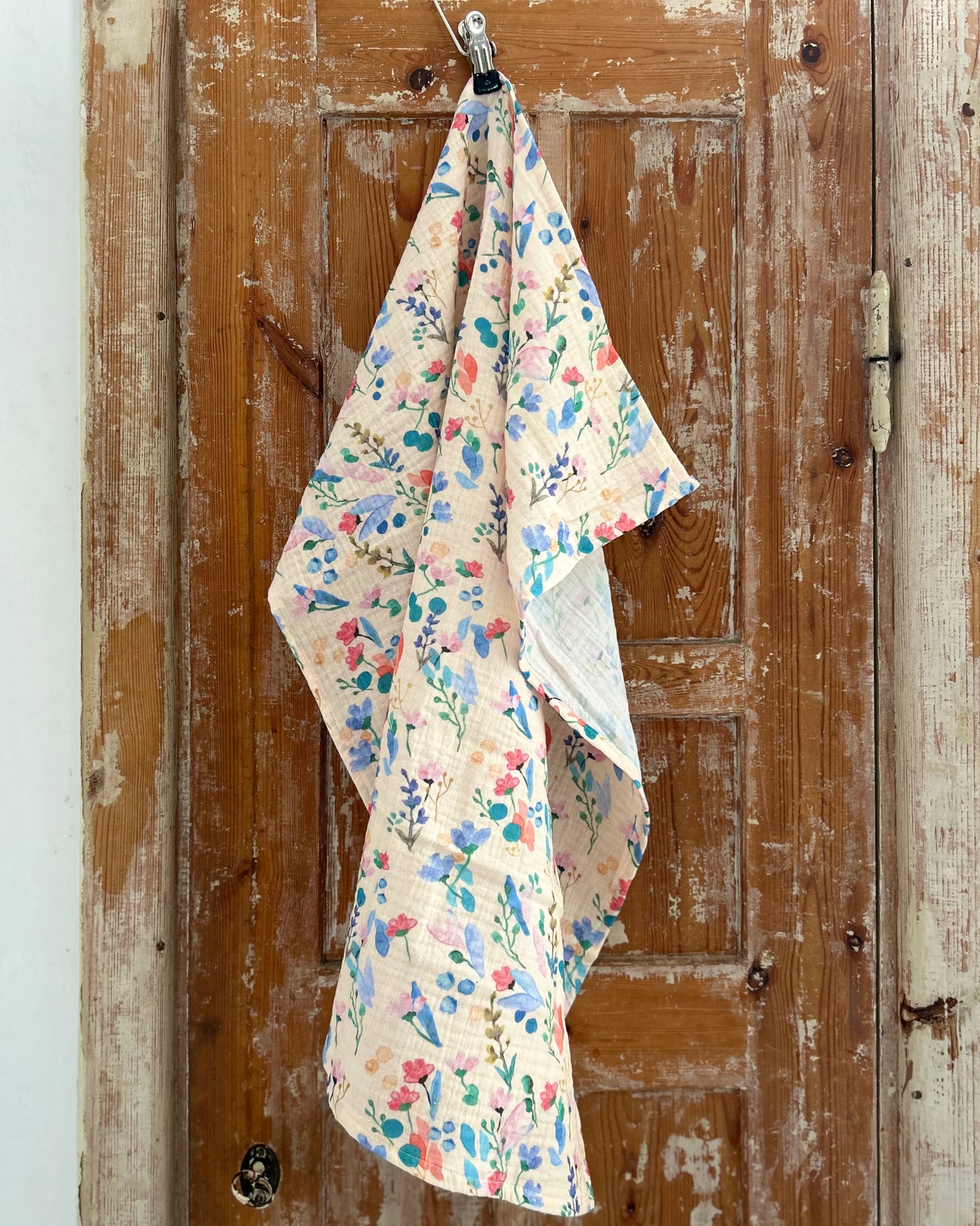 Kukkaissade pieni (persikka), harsokangas